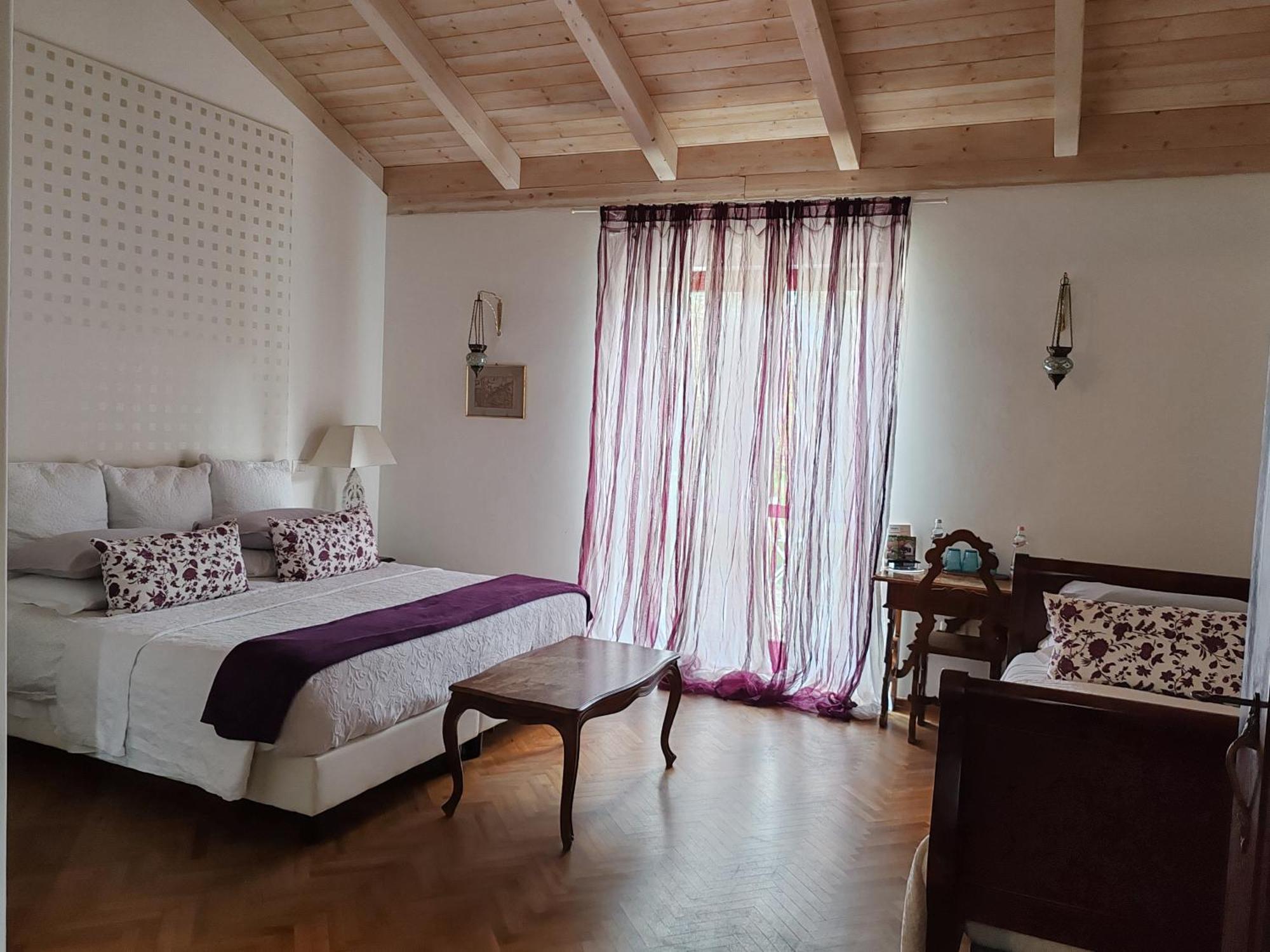 Taverna Centomani Potenza Kültér fotó